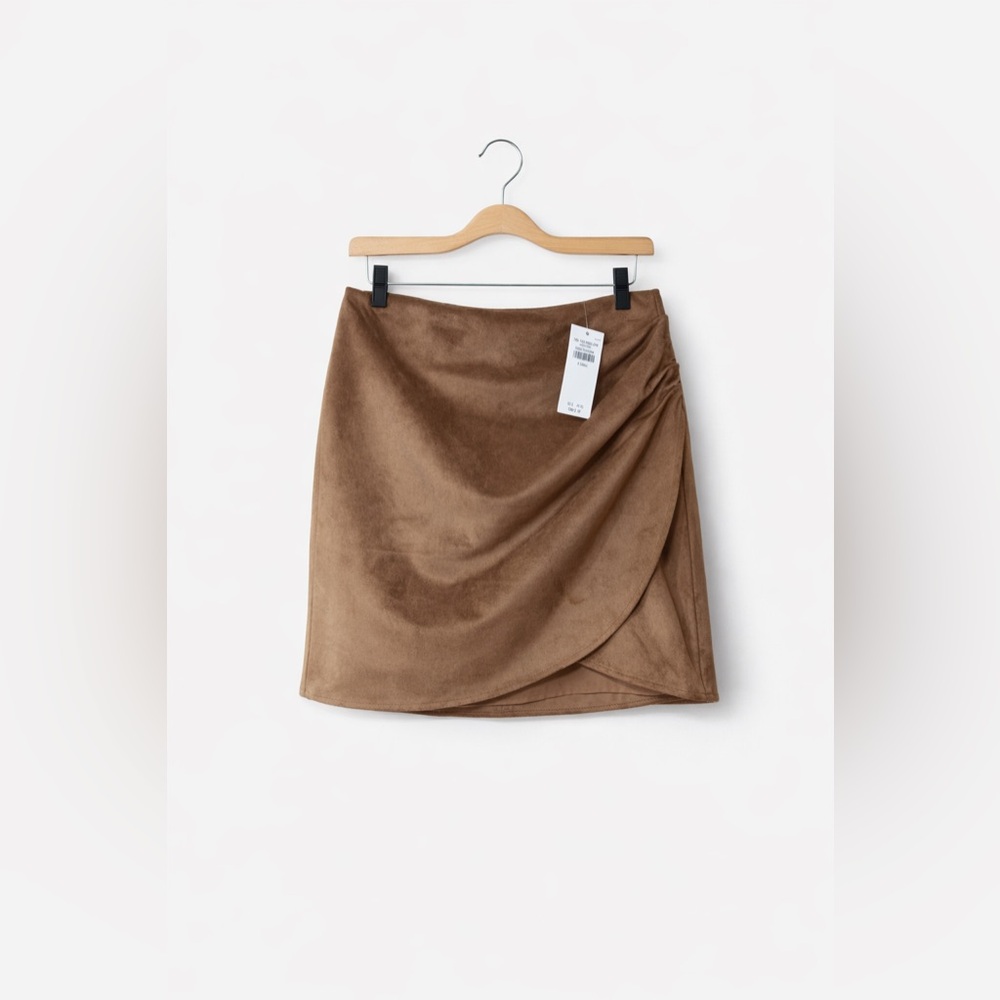 Women’s Abercrombie & Fitch Suede Skirt